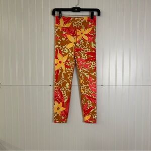 Nike Dri-Fit Floral Patterned Leggings Size Medium